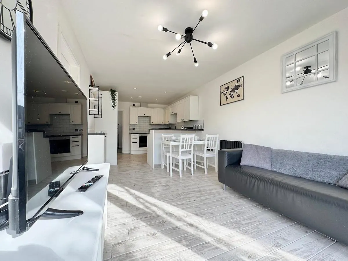 Modern 2 Bedroom Apartment - Near Hospital & Racecourse Ντόνκαστερ Ηνωμένο Βασίλειο